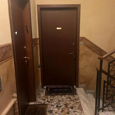 Lägenhet Arco Della Pace Corso Sempione 12